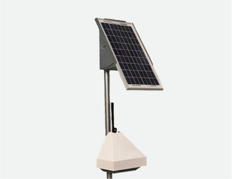 An image of the Gazpod mini detection system with self-sustainable solar power and an antenna for networked operations.