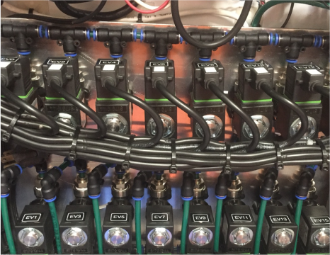 An image showing components of the GazPod Multi 24/7 methane emissions monitoring system.